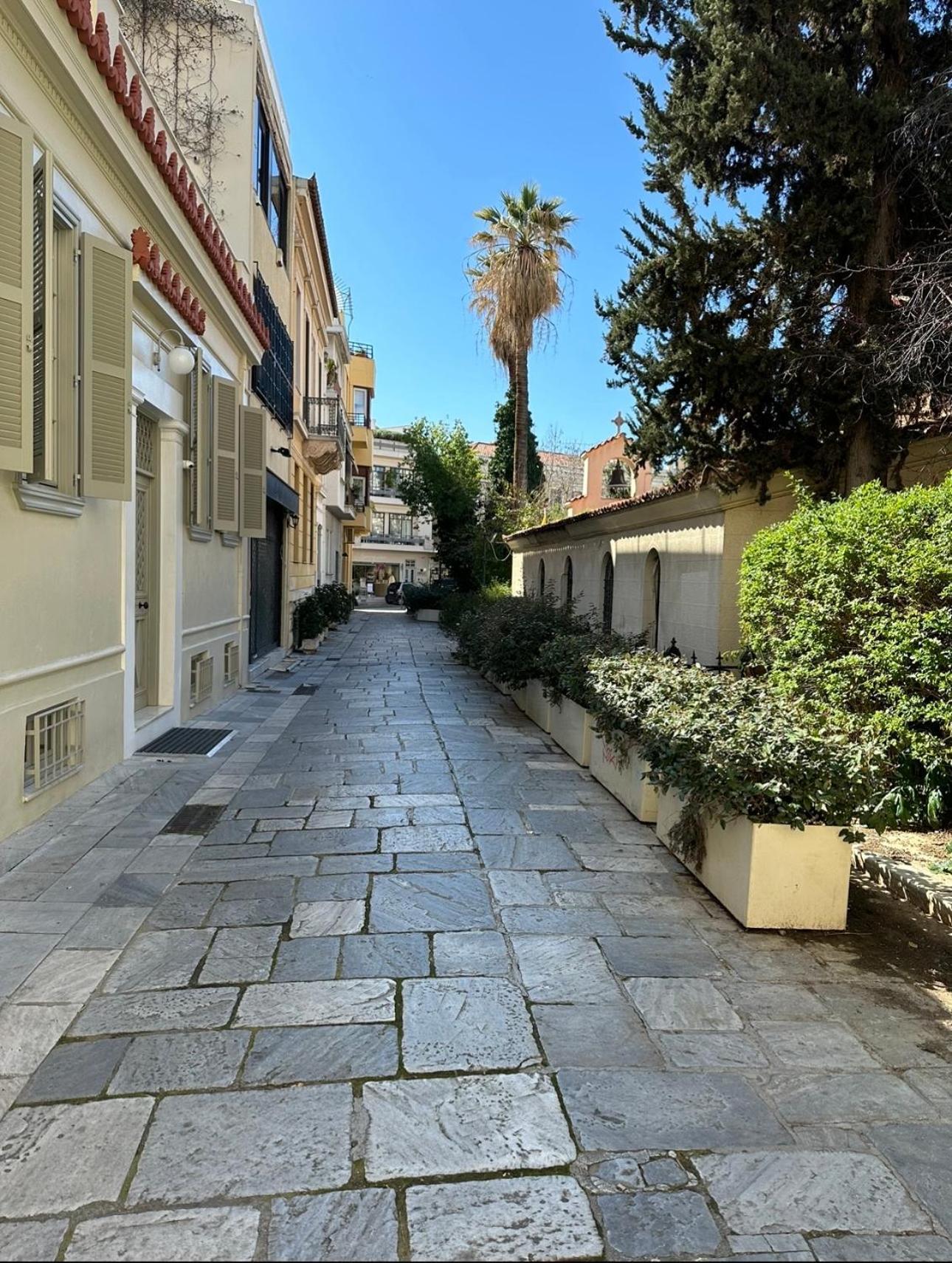 Central House In Plaka Атина Екстериор снимка
